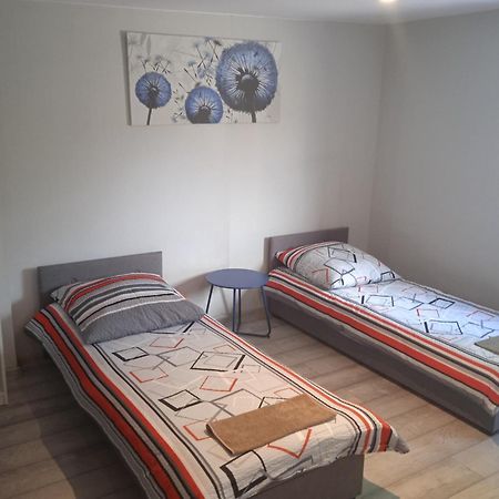 Apartamenty Przy Rynku Znin Luaran gambar