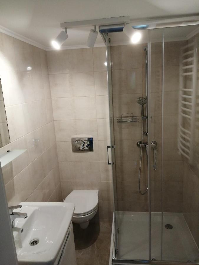 Apartamenty Przy Rynku Znin Luaran gambar